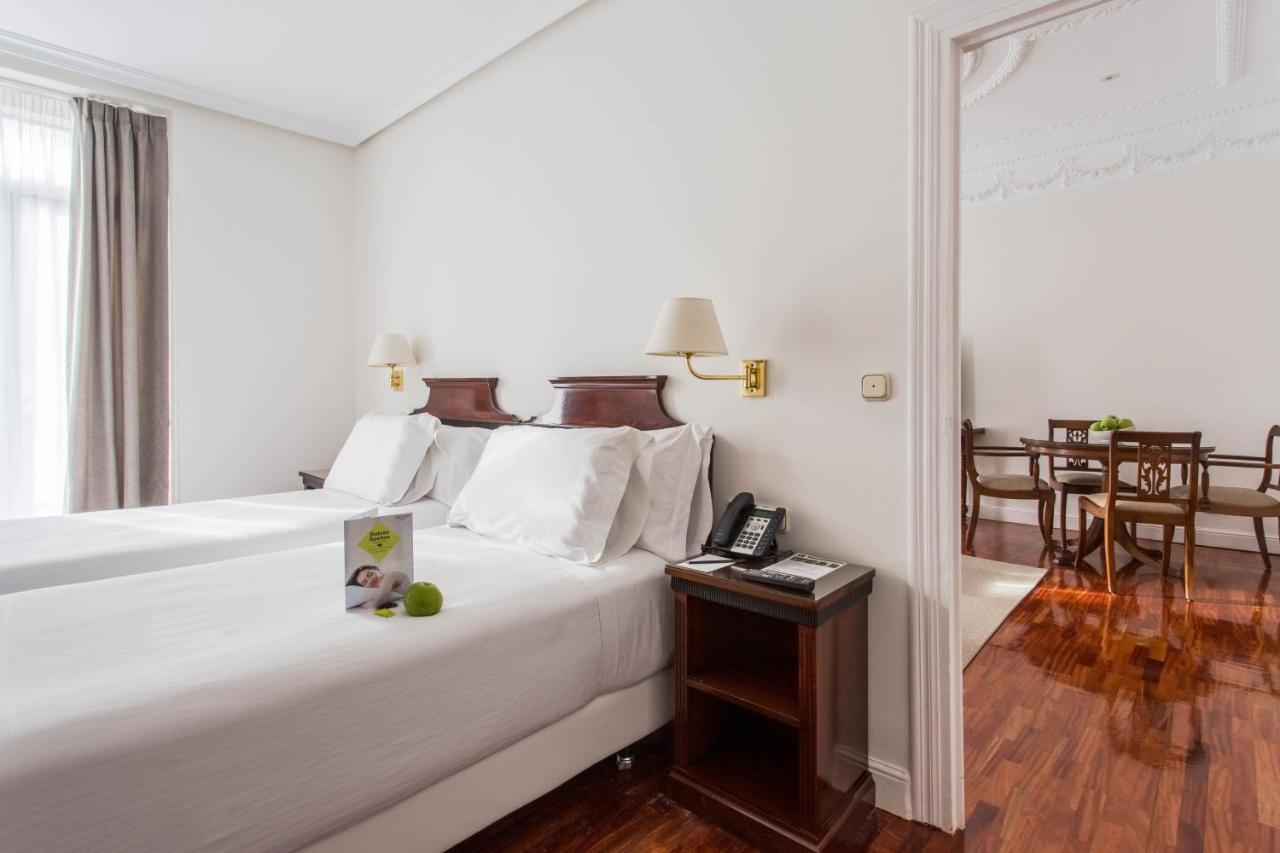 Sercotel Apartamentos Europa San Sebastián Esterno foto