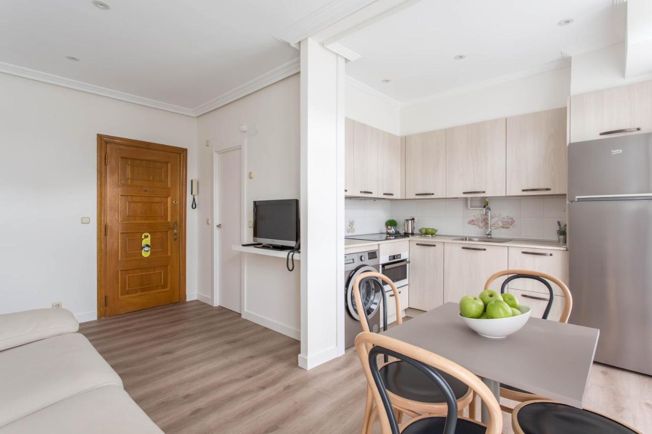 Sercotel Apartamentos Europa San Sebastián Esterno foto